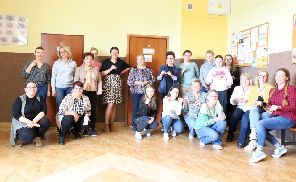 10.-Wspólne-zdjęcie-z-wytworzoną-biżuterią