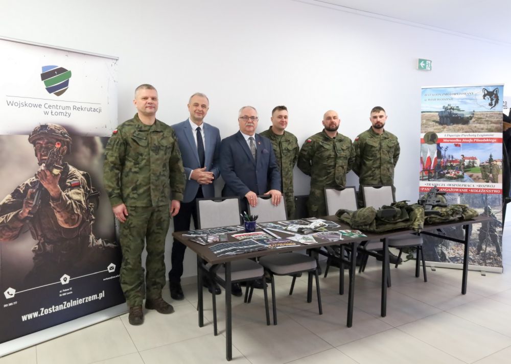 4.-Przedstawiciele-Powiatu-Grajewskiego-na-kwalikacji-wojskowej